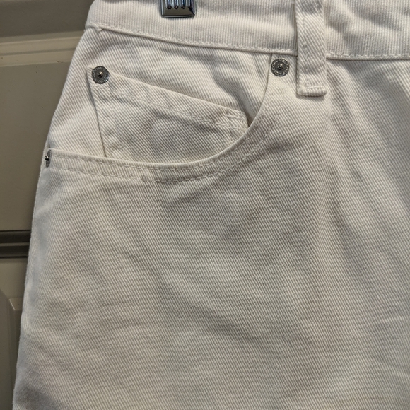 Volcom Fix It White Denim Mini Skirt- Size Large 14 - Picture 3 of 14